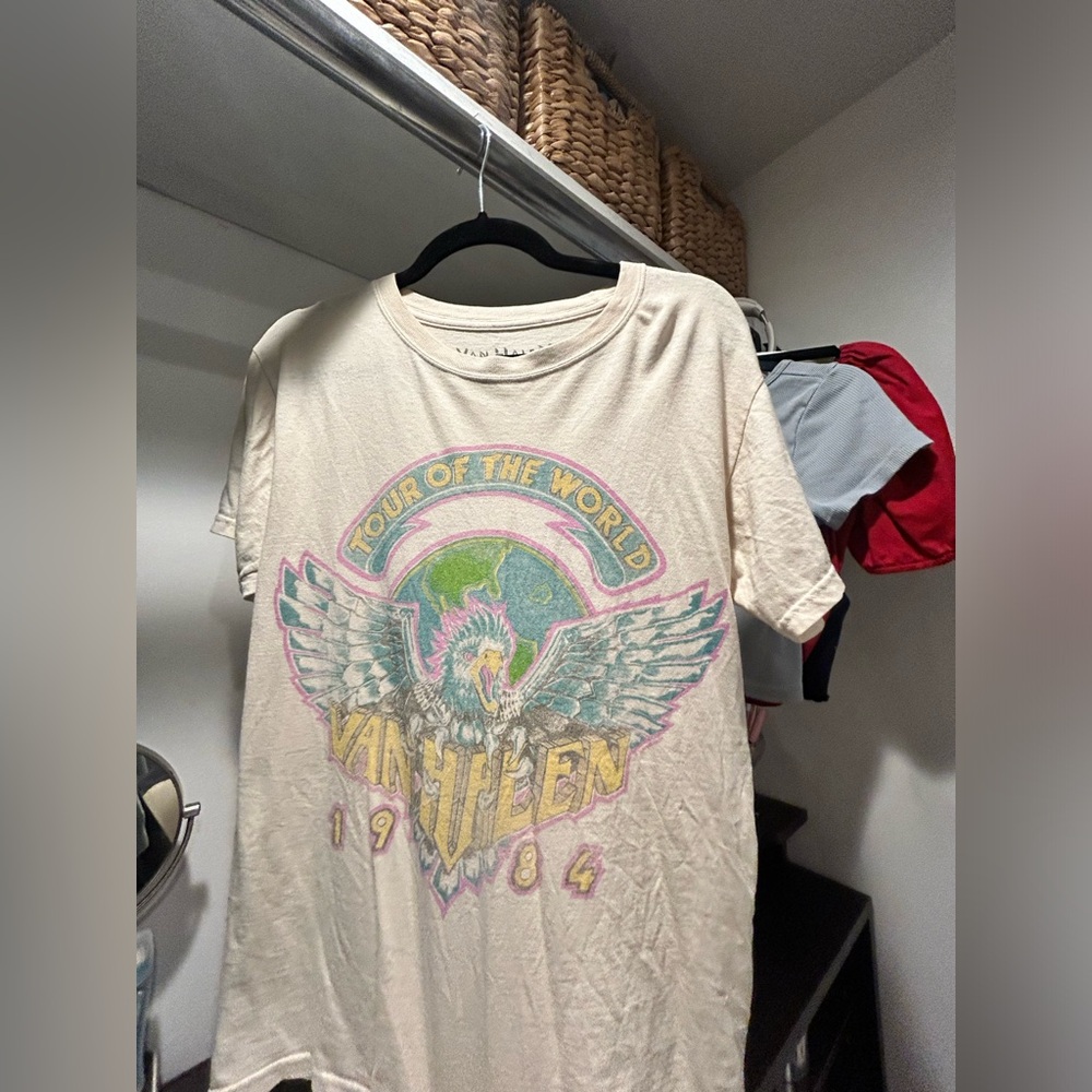 Van Halen tee from PacSun barley worn size m